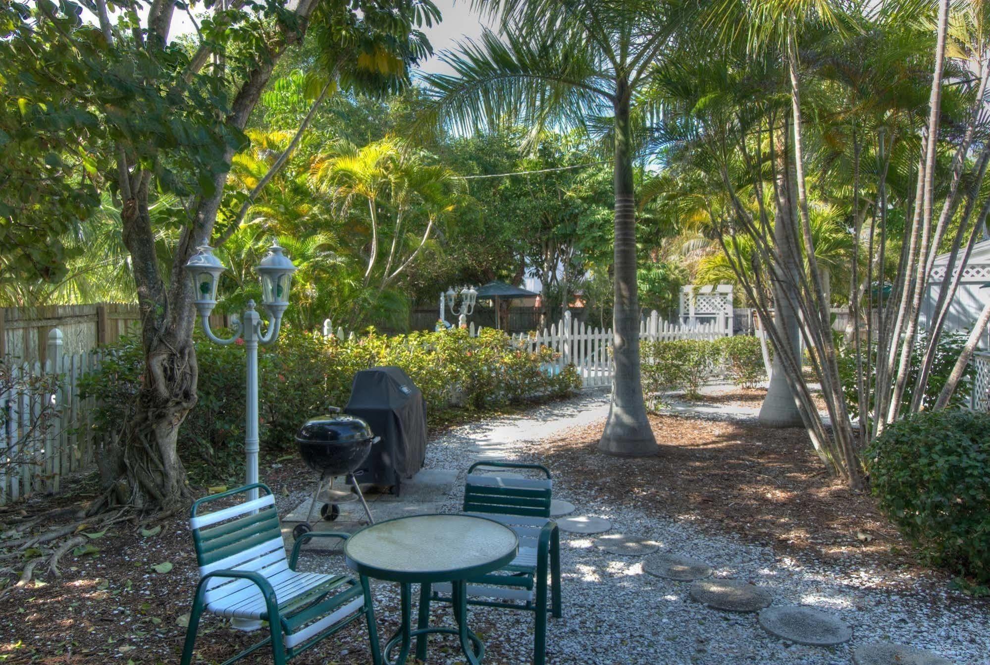 Seahorse Cottages - Adults Only サニベル エクステリア 写真